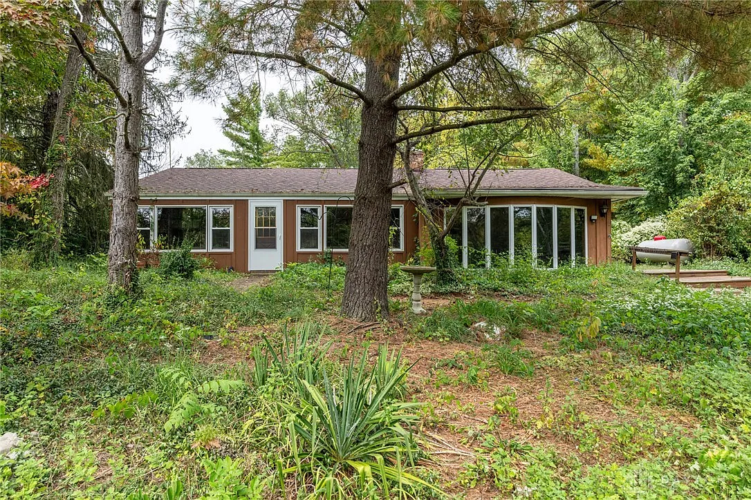 3620 Old Winchester Trl photo 1