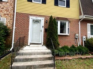 802 Corktree Rd, Middle River, MD 21220