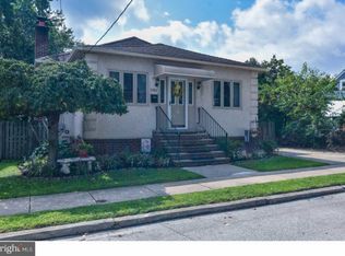 1142 Broad St, Collingdale, PA 19023