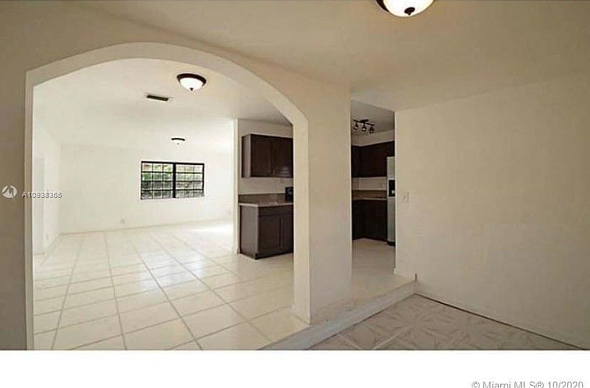1st image of 1727 NW 155th St
