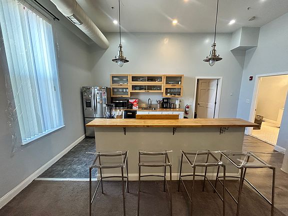 4th image of 351-353 Essex St #203