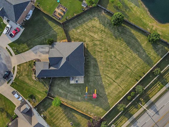5th image of 4905 Ashley Cir SE