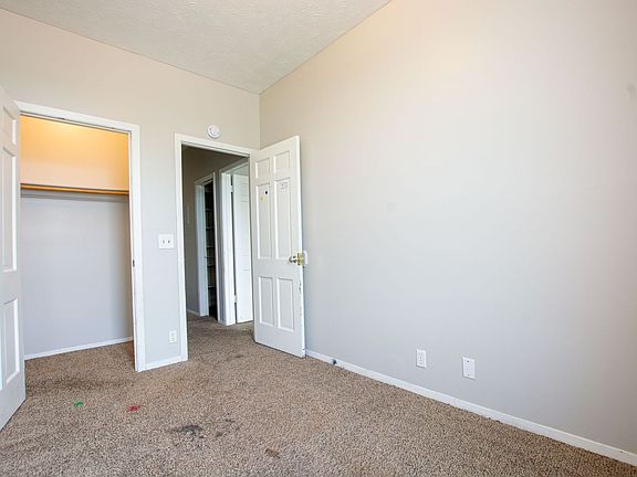 4th image of 2200 2nd Ave #8