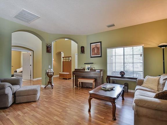 4th image of 19012 Fishermans Bend Dr