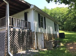 135 Annabelle Ln, Beaver, WV 25813