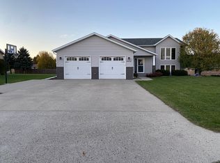 1422 Mendenhall Ave, Breckenridge, MN 56520