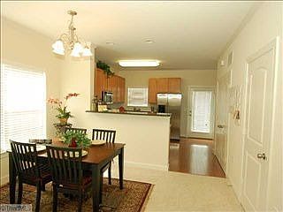 2nd image of 920 Windcastle Ln