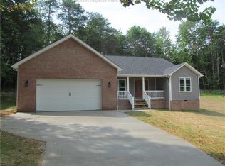 213 Greenbrier Dr, Scott Depot, WV 25560
