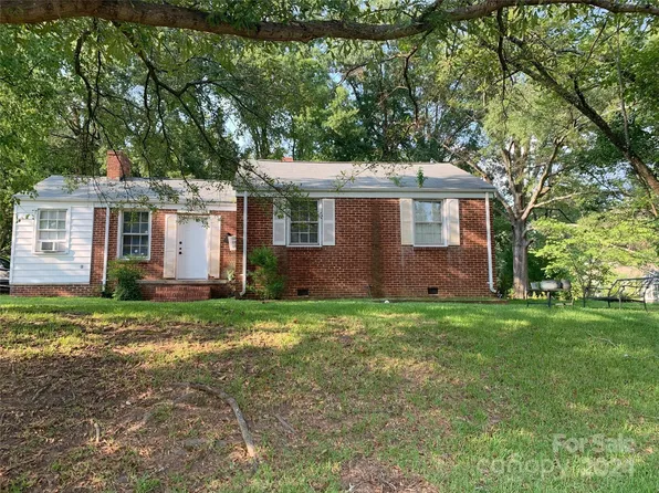 1839 Cochran Pl, Charlotte, NC 28205