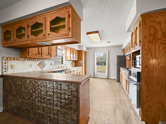 3rd image of 27530 Intracoastal Rd