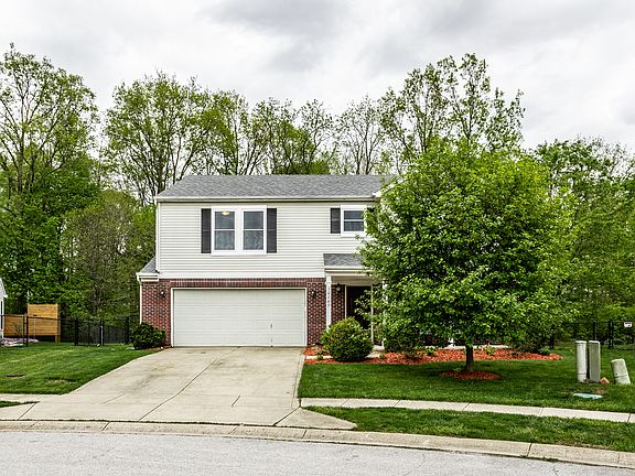 2nd image of 10165 Clear Creek Cir