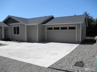31209 J Pl, Ocean Park, WA