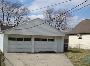 5061 Homeside Ave, Toledo, OH 43612