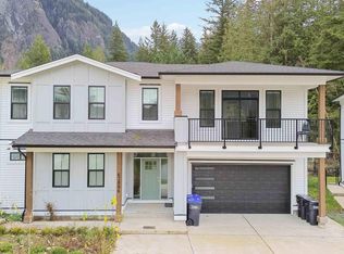 63886 Beech Ave, Hope, BC V0X1L2