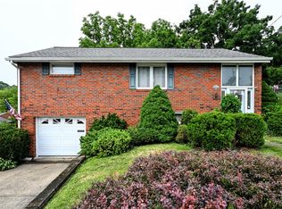 3791 Cynthia Dr, Pittsburgh, PA 15227