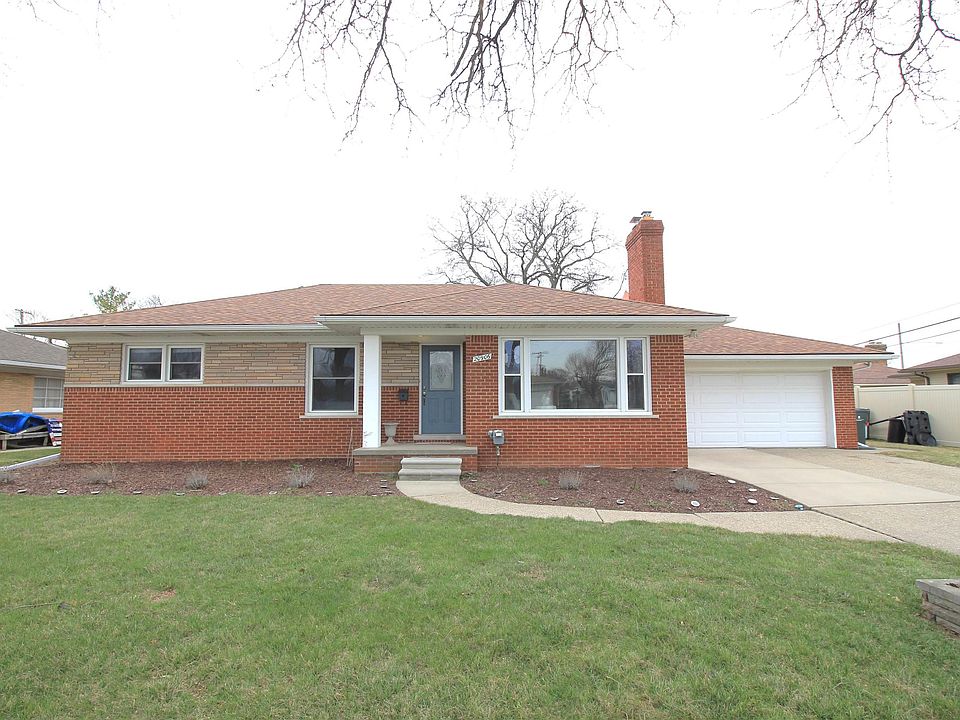 1st image of 20906 Thiele St