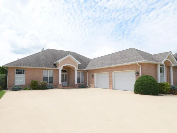 521 Countryside Cir, Rensselaer, IN 47978