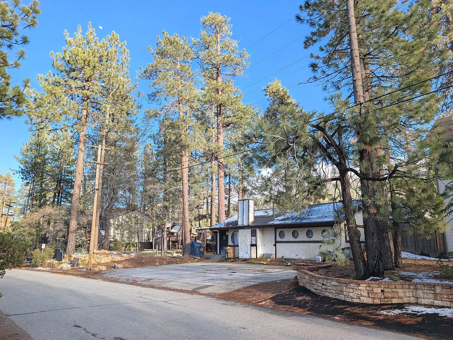 41753 Switzerland Dr — Photo 3