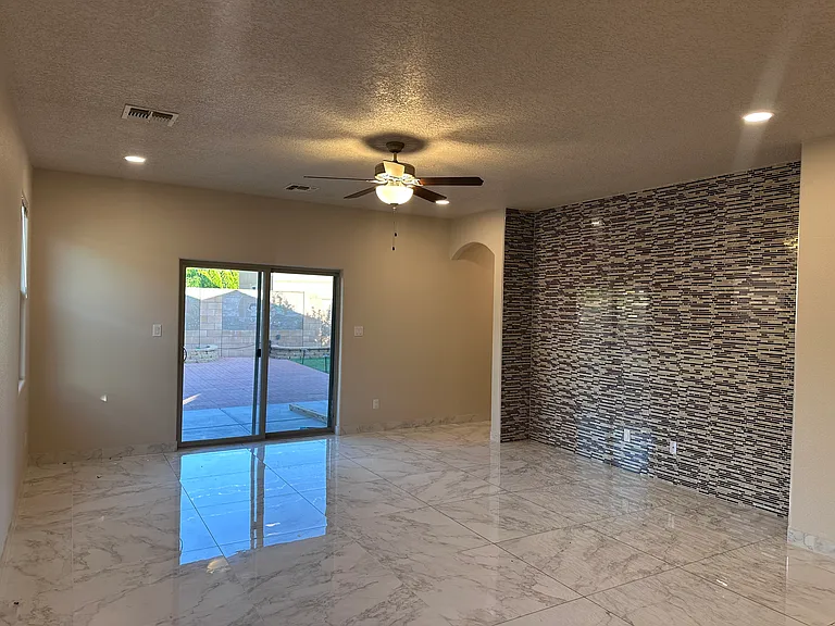 5204 Paseo Del Rio — Photo 14
