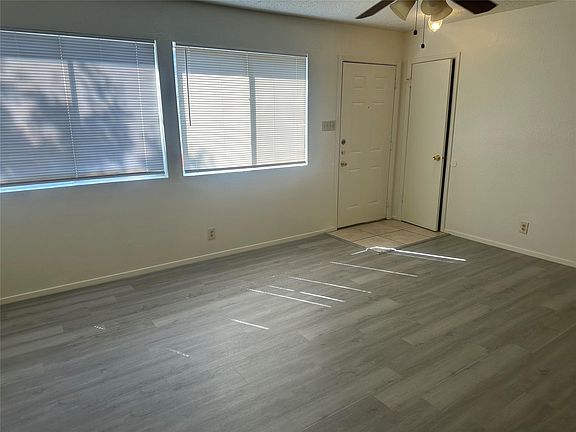 5th image of 2602 S Bagdad Rd APT B
