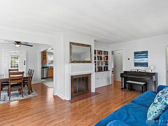 5th image of 62 Martha Ave