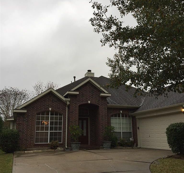 1st image of 715 Rock Springs Dr