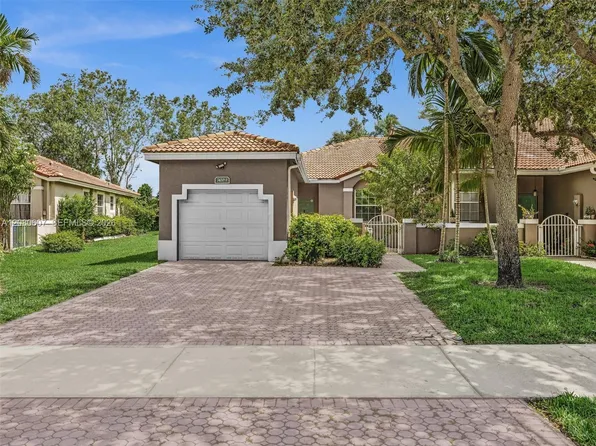 7420 S Aragon Blvd Unit 1, Sunrise, FL 33313