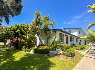 256 16th Pl, Costa Mesa, CA 92627