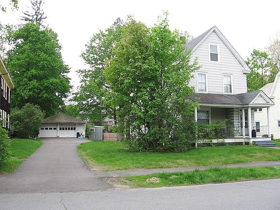 3rd image of 30 Woodleigh Ave