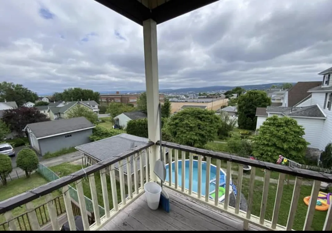 3 bed, 1544 sqft, $1,650 — Photo 4