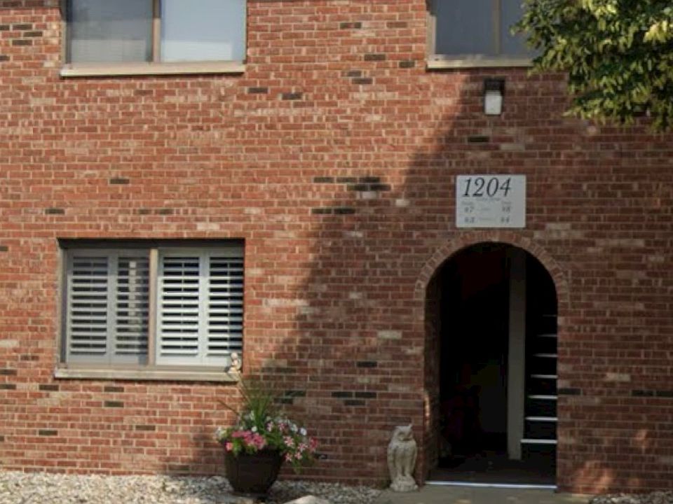 1st image of 1204 Dean Dr #18