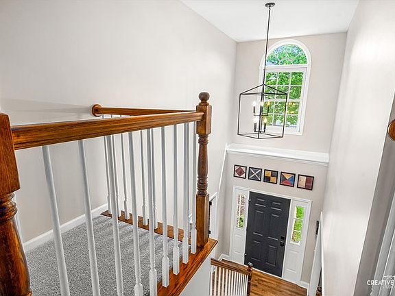 3rd image of 2603 Charlestowne Ln