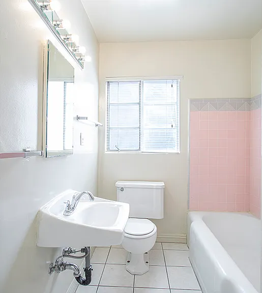 123 N Jackson St #I — Photo 8