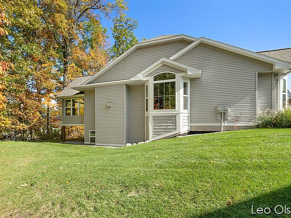 3rd image of 1903 Peace Valley Ct NE #15