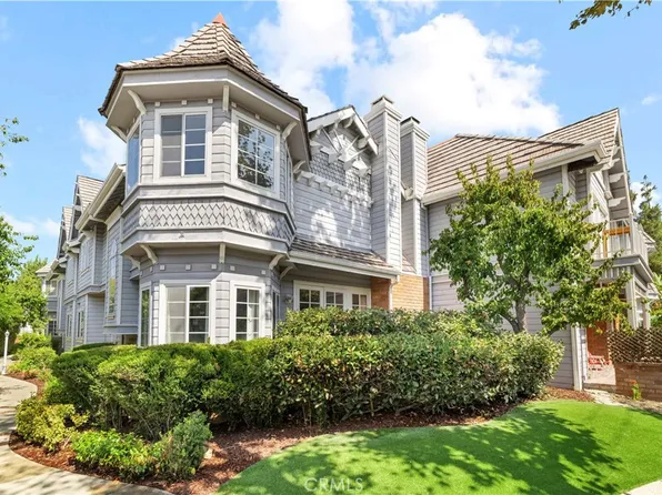 18135 Burbank Blvd #3, Tarzana, CA 91356