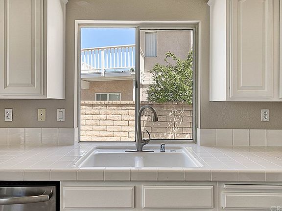 5th image of 27511 Berkshire Hills Pl