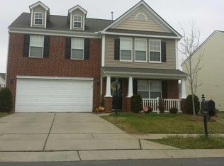 15434 Lakepoint Forest Dr, Charlotte, NC 28278