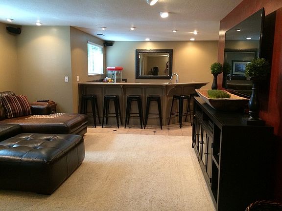 Downstairs family room with wet bar