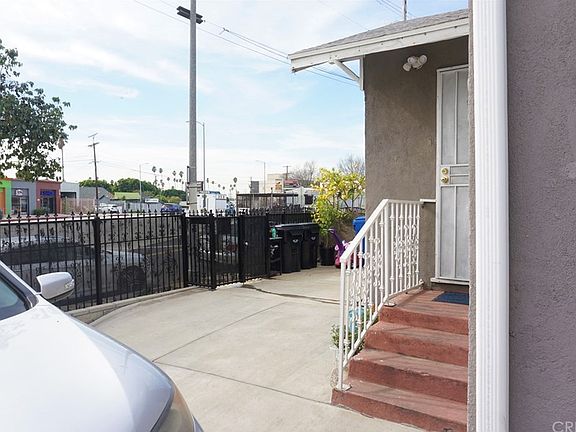 5th image of 3551 E 3rd St