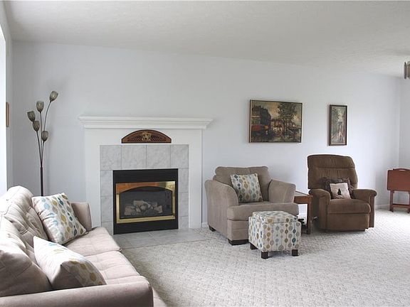 5th image of 94 Alverstone Way