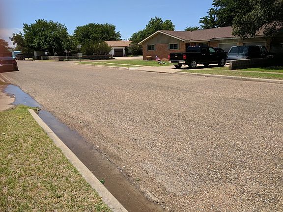 4th image of 506 Elm St