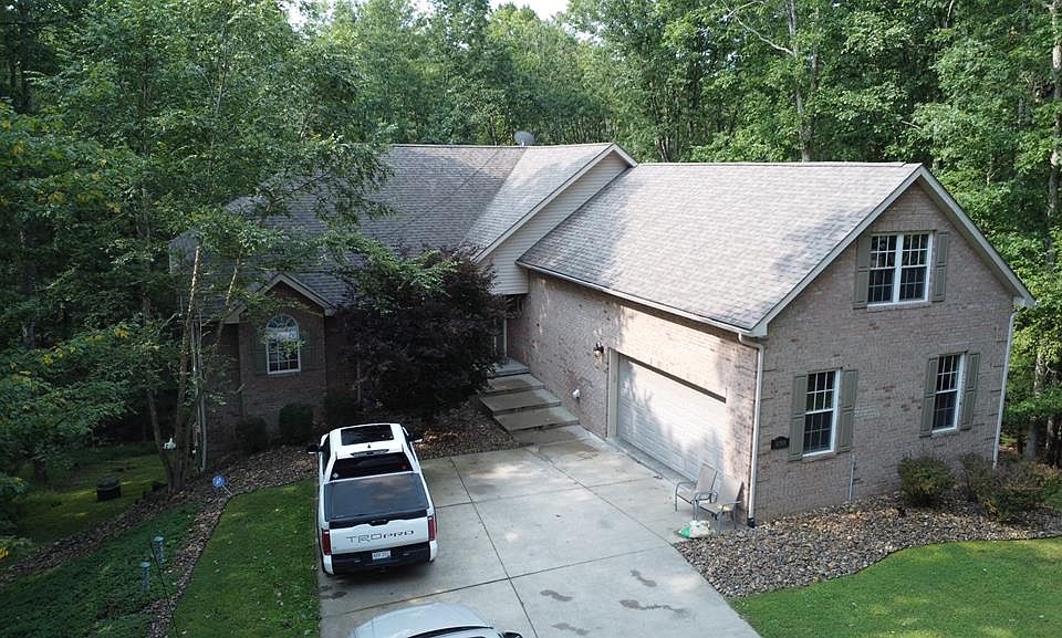 1st image of 238 Glen Garden Ln