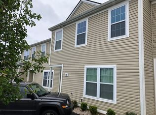 720 Twisted Oak Dr, Christiansburg, VA 24073