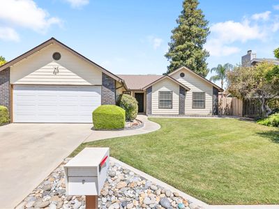805 N B Street, Exeter, CA, 93221