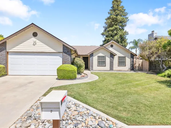 805 N B Street, Exeter, CA 93221