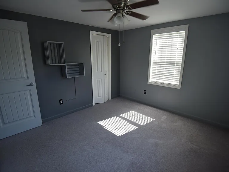 1207 Keller Ave — Photo 7