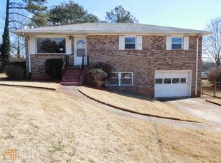 2573 Hicks Rd SW, Marietta, GA 30060