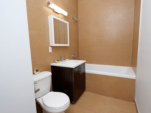 3rd image of 1177 Bedford Ave #3AF
