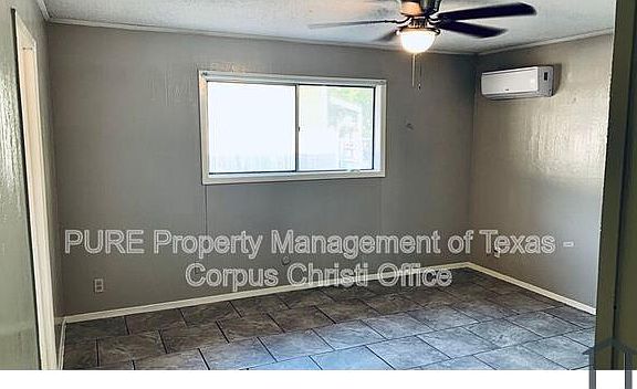 5th image of 2810 Carver Dr