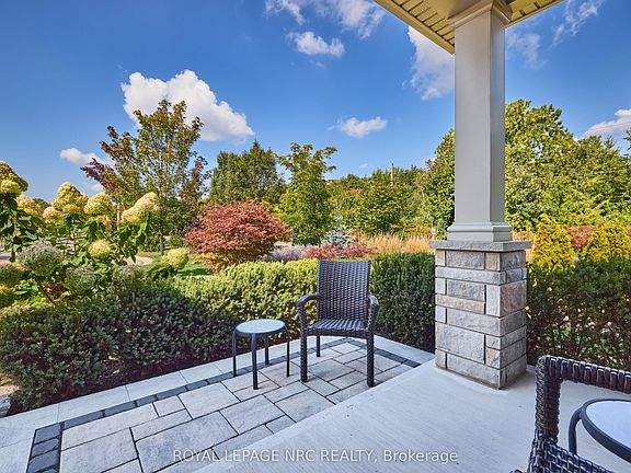5th image of 55 Andrew Ln